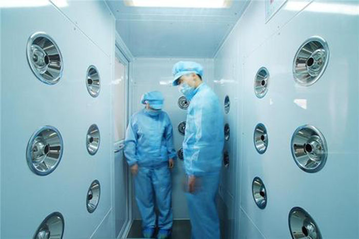 風淋室和貨淋室吹淋掉的灰塵去哪里的解答